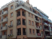 Zefira Apartments 