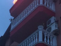Red House Family Hotel 