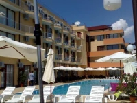 Palm Marina Studios 