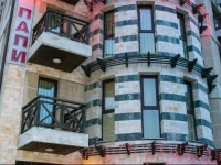 Hotel Papi 