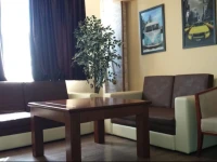 Yana Apartments 