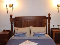 Guest House James 