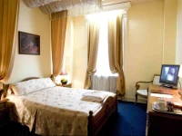 Maria Luisa Hotel 