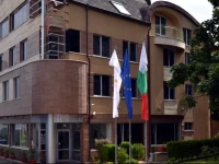 Elate Plaza Hotel 