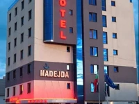 Nadejda Hotel 