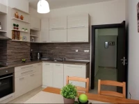 Apartment 18/10 