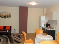 Apartments Sunflowers Airport 