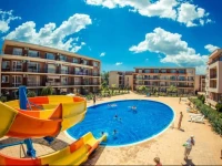 Holiday Garden Hotel 