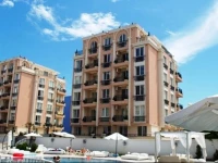 Menada Sea Isle Apartments 