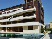 Eden Apartments 