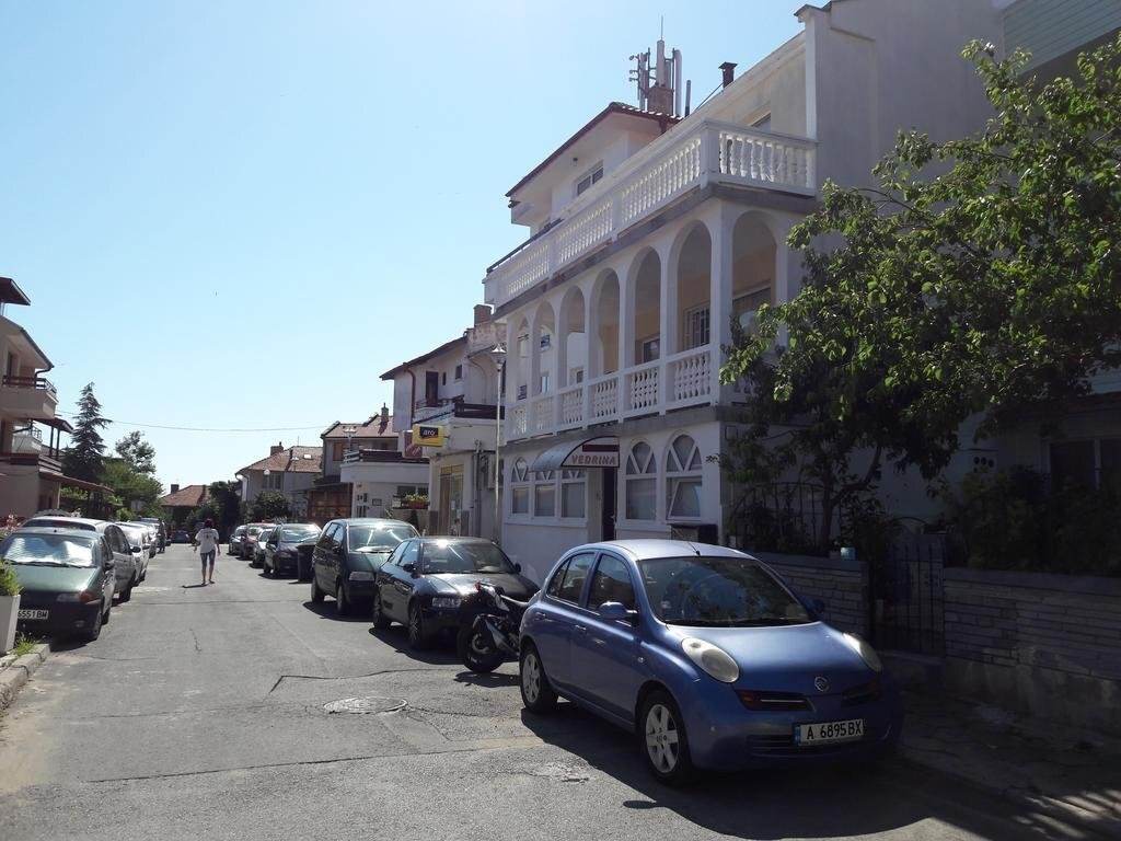Family Hotel Vedrina 