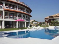 Apolonia Resort Apartments 