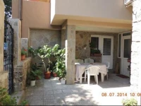 Holiday House 