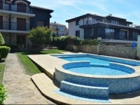 Paradise Bay Villas 