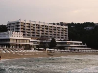 The Palace Hotel 