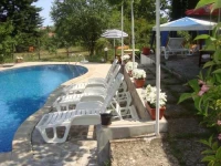 Efos Bungalows 