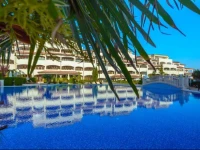 Casa Real Resort 