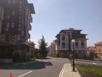 Kentavar Apartments 