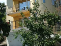 Plamena Guest House 