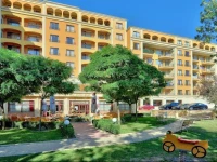 Paradise Green Park Apartment 