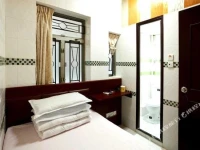 Kowloon Commercial Guest House 1*