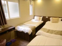 New Kong Hing Guest House 