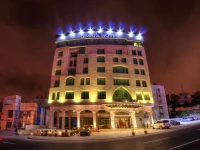 Meneur Hotel 