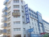 Seven Days Hotel 
