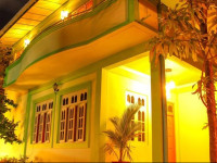 Magoodhoo Inn