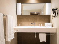 Simon Hotel
