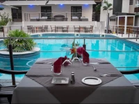 Hibiscus Kone Hotel 