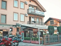 Hotel Kamel 3*