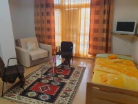 Apartments Kira 3*