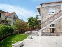 Slobo Apartment 