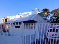 Calle Hollanda 3 Bedroom Home 