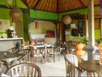 Cafe Cest Bon Homestay 