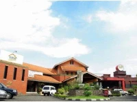 Topas Galeria Hotel 
