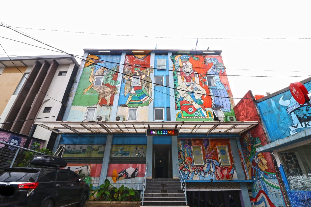 Eve Hotel 