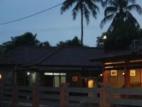 Amazon Bungalow & Cottages 
