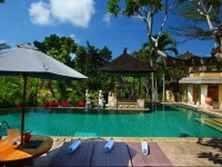 Alam Puri Art Museum Resort & Spa 
