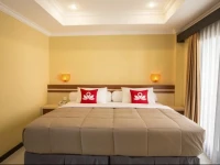 ZenRooms Denpasar Pemogan 