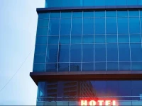 Grand Paragon Hotel 