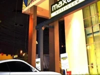 MaxOneHotels.com at Sabang 