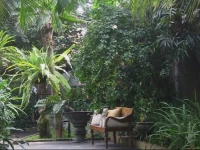 R Residence 