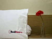 Reddoorz @ Jalan Bangka 