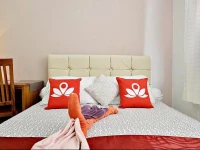 ZenRooms Tebet Gudang Peluru 
