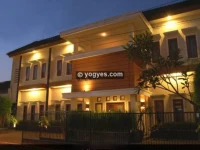 Hotel Kirana 