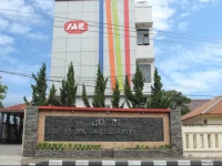 Hotel Bintang Redannte 