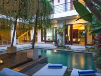 Apple Villas & Apartments 