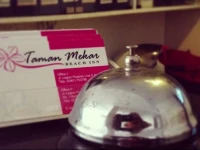 Taman Mekar Beach Inn 